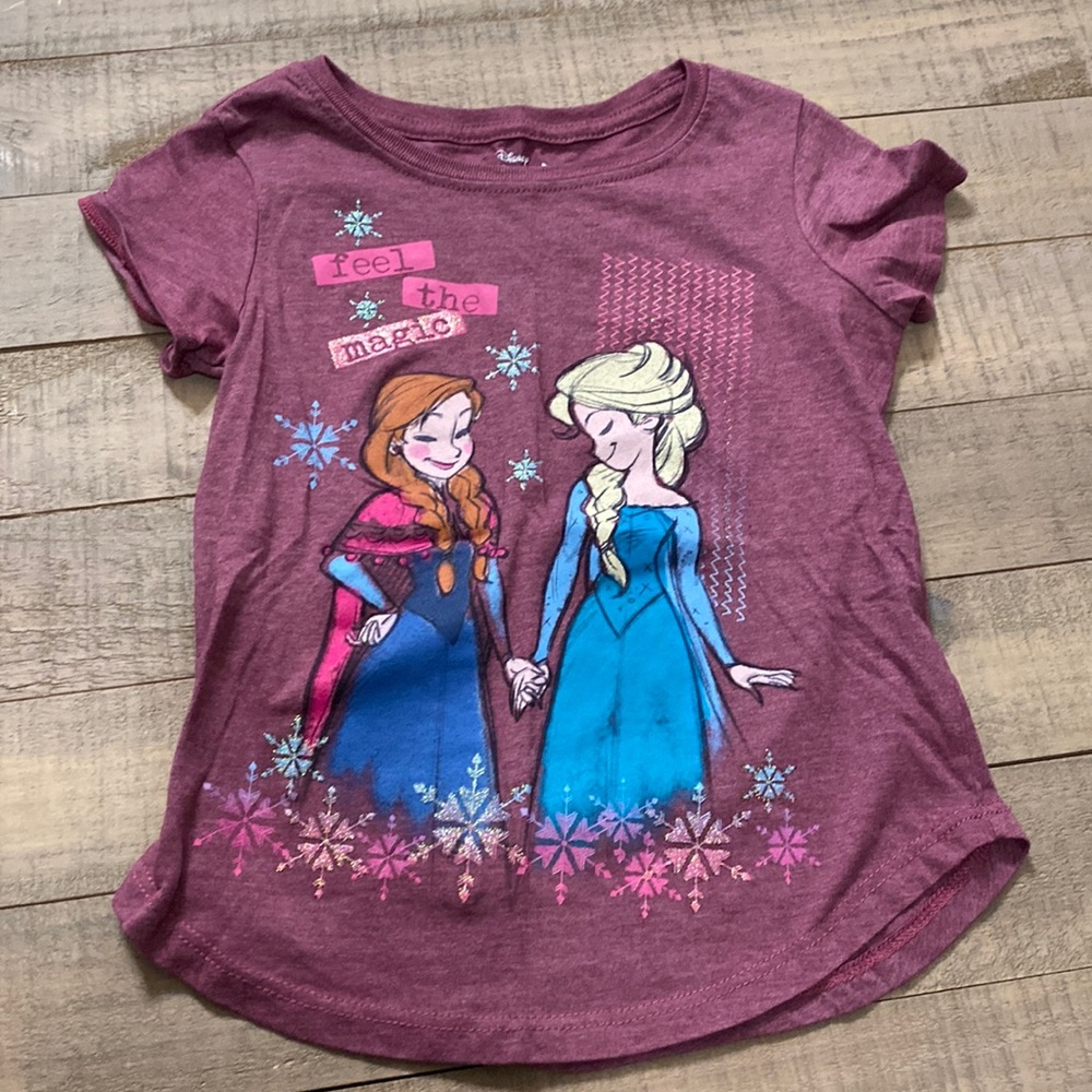 Disney Frozen Tshirt.